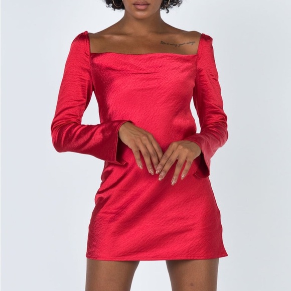 NWOT SOLD OUT Princess Polly ‘Star Power Mini Dress’ in Red Size 6 - Picture 1 of 12